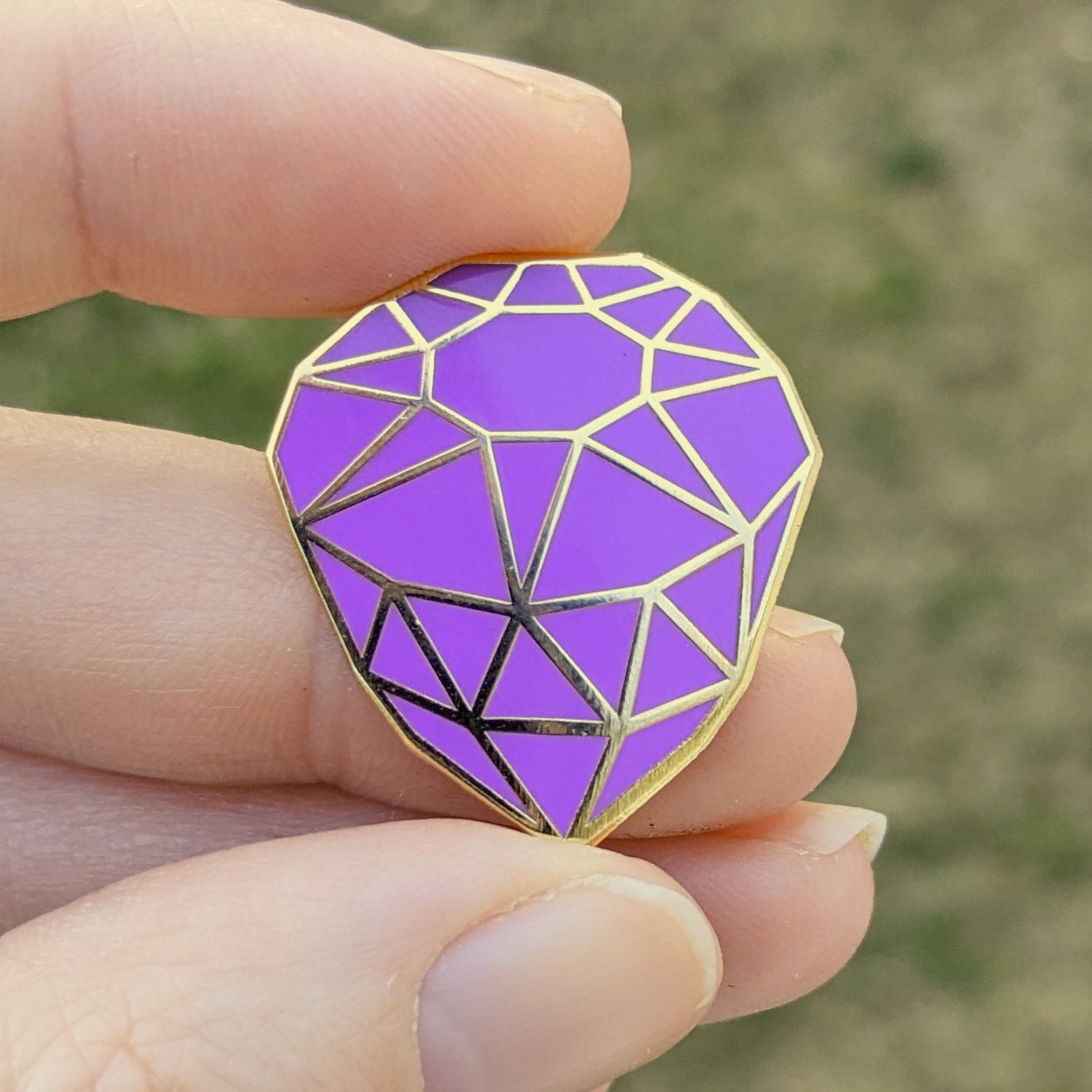Cute Filler - Crystal Pin DARK - Image 3
