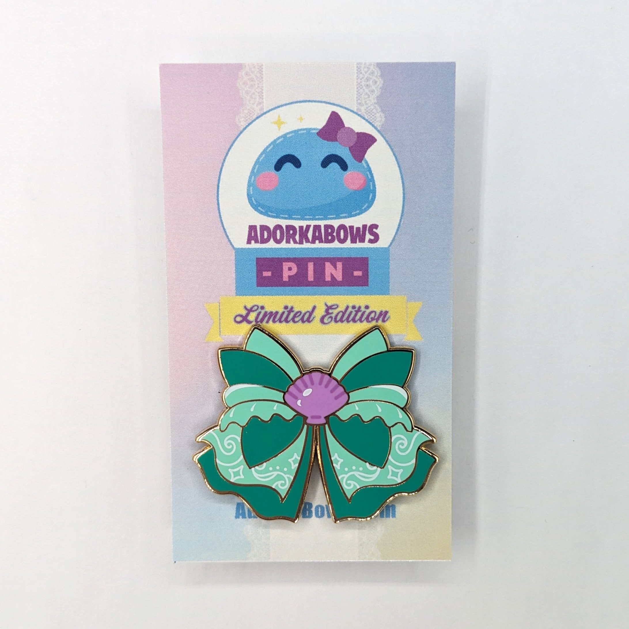 Royal Magic Bow Pin: Mermaid Princess - Image 5