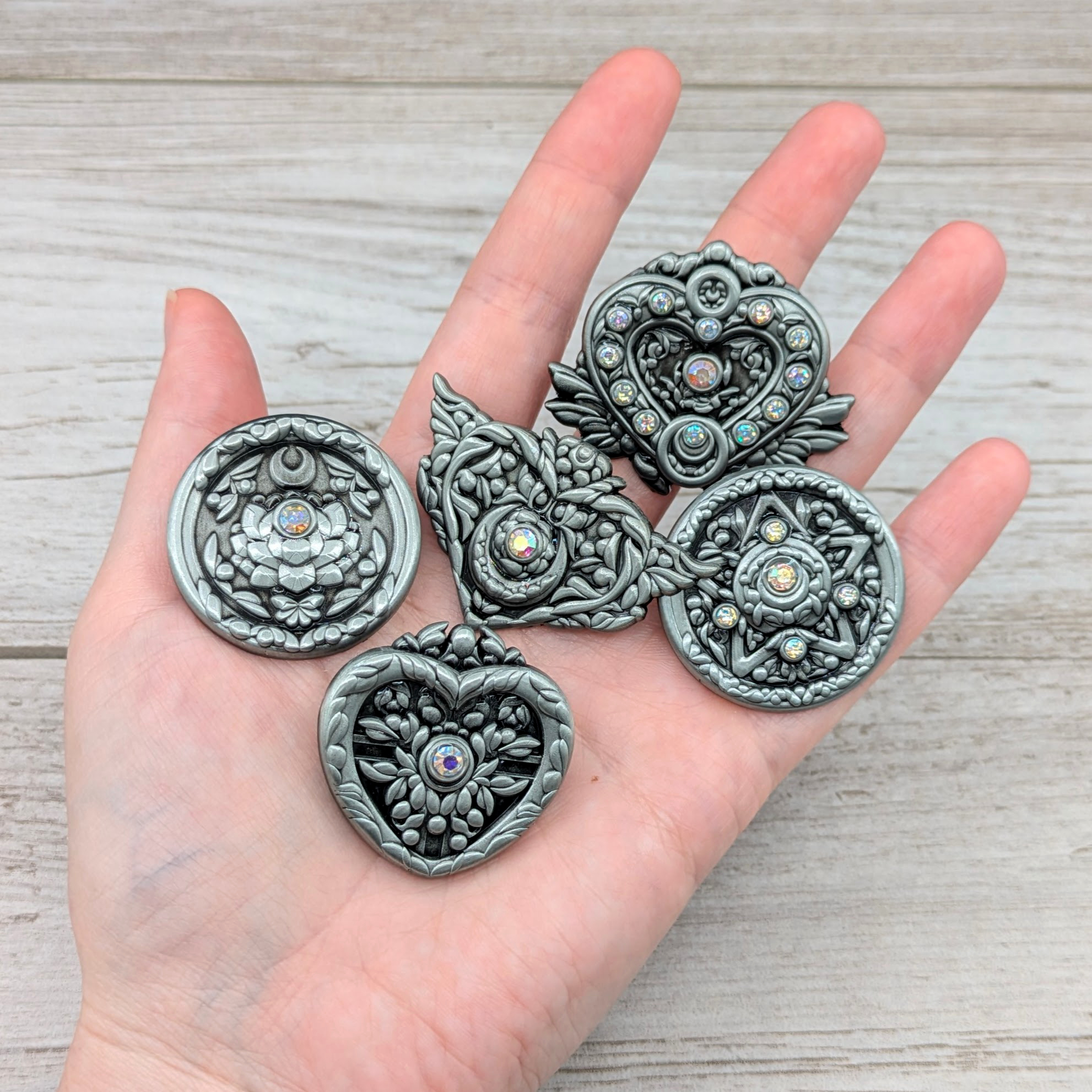 Mini Brooch Set - AmunetGFX Mini Moon Collab - Image 2