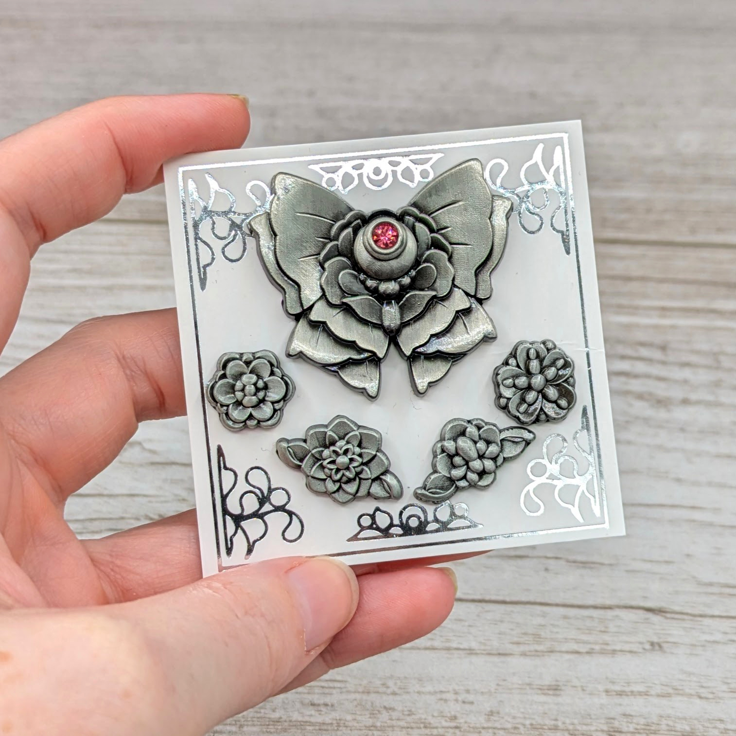 Rose & Outers - AmunetGFX Mini Moon Collab - Image 7